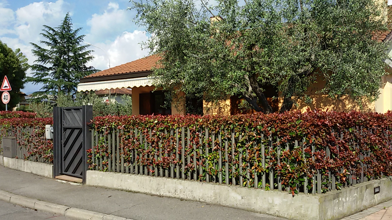 Vista esterna della villetta